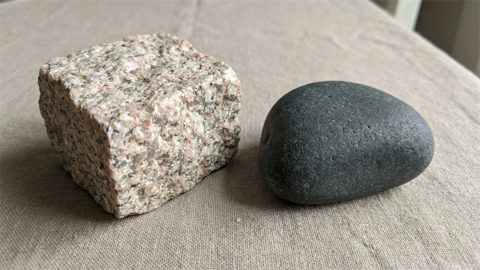 Granit und Basalt – Beispiele für magmatische Gesteine