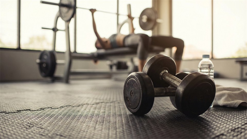 Håndvægte og styrketræning for vægttab